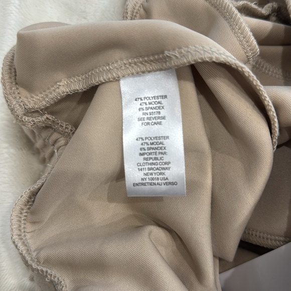 Truth by Republic Women’s soft stretch joggers pants-size S (BNWT) - Picture 7 of 7